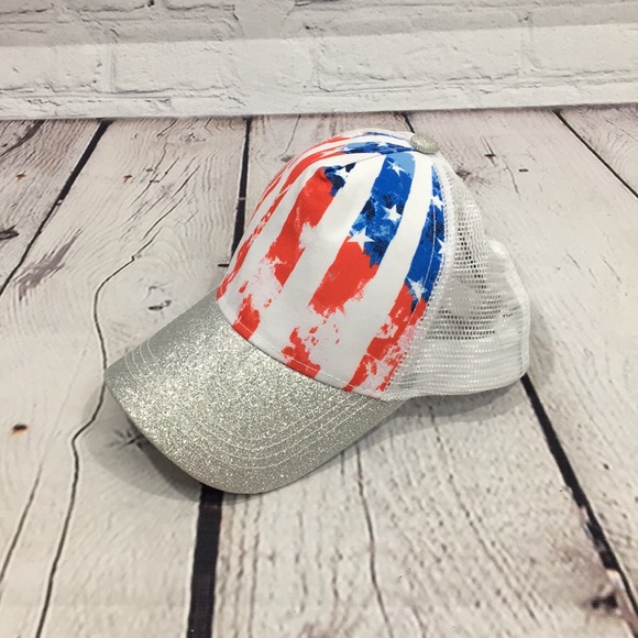 UEC Claire’s Stars & Stripes snap hat patriotic